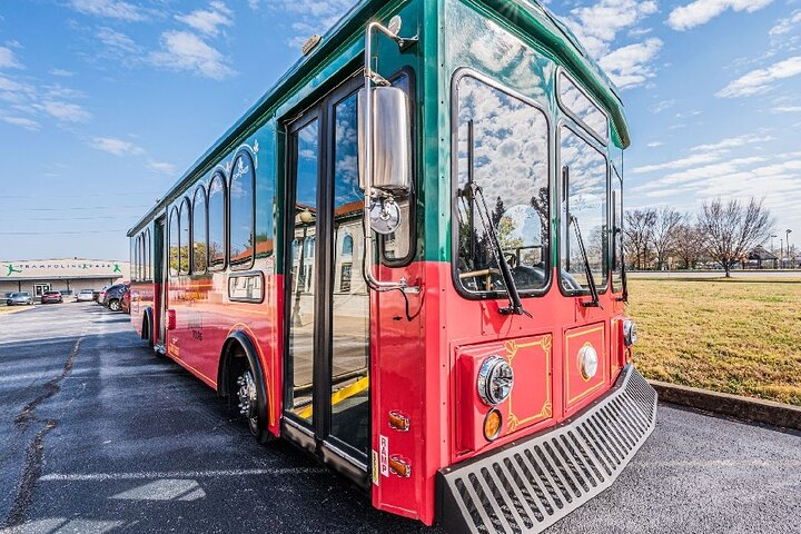 Bowling Green Historic City Trolley Tours - Photo 1 of 5